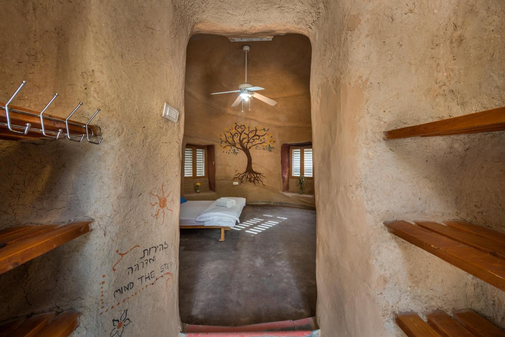 Kibbutz Lotan Eco-Campus Hotel Екстериор снимка